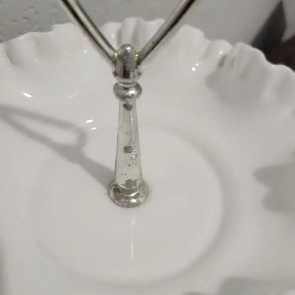 Fenton vtg hobnail